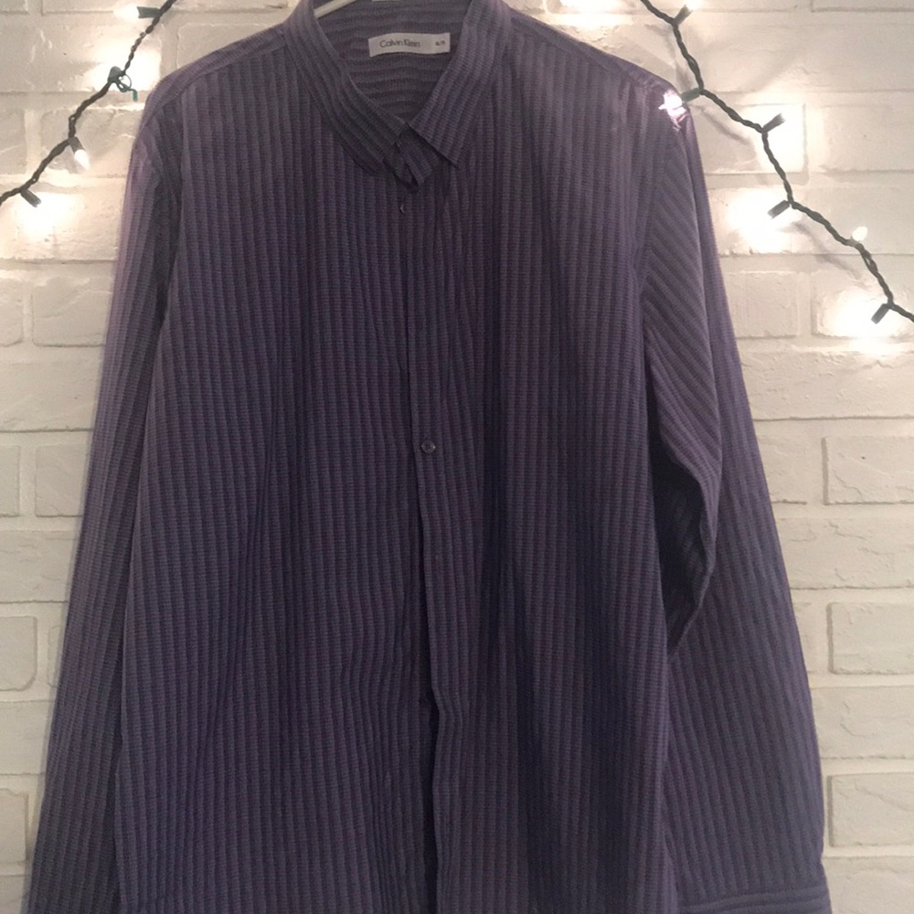 Men’s dress shirt